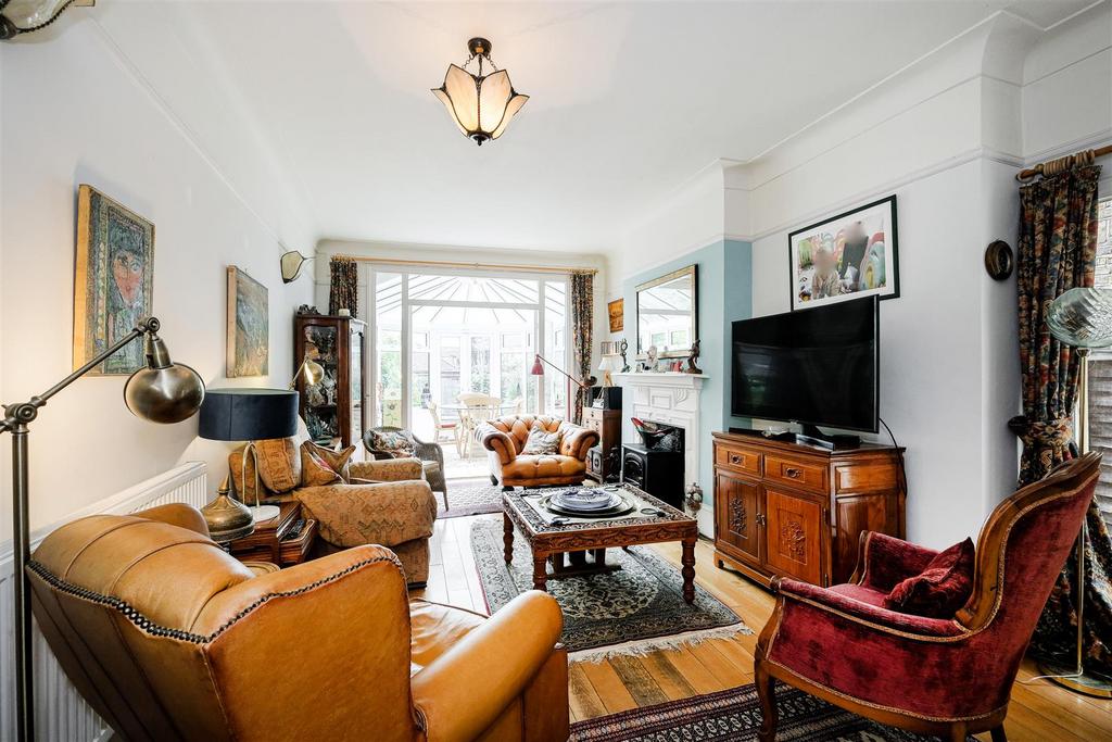 53 Wynndale Road-14.jpg