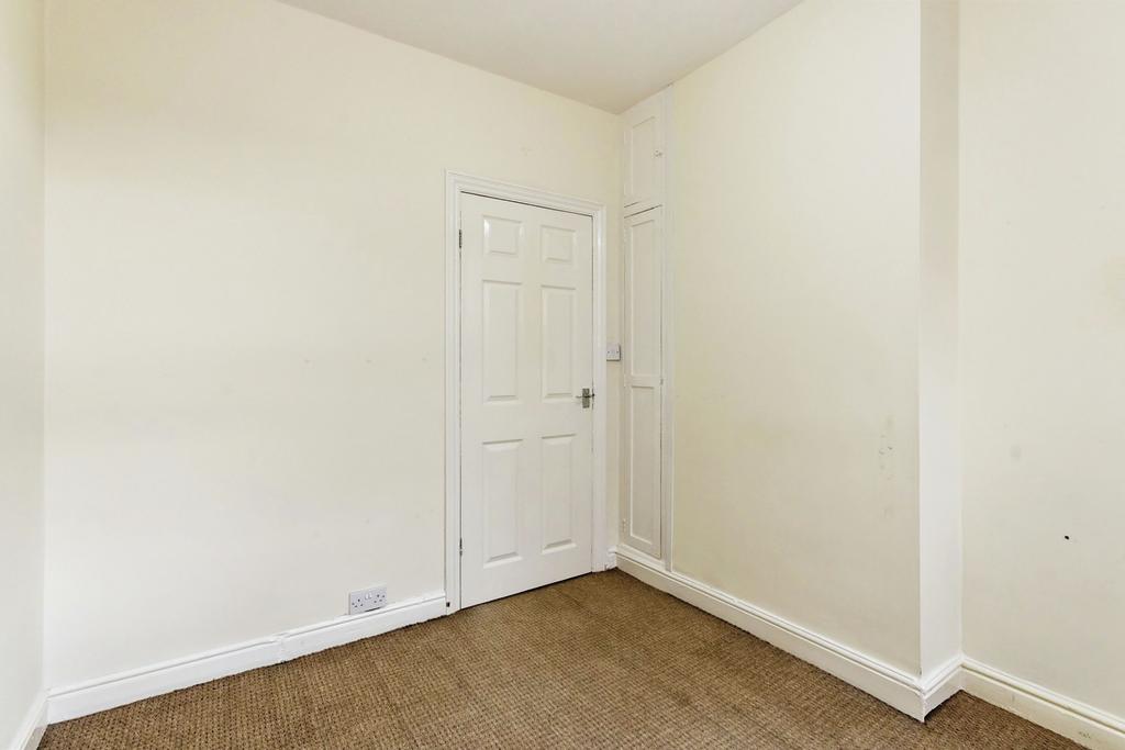 House in Nottingham, Sherwood - More