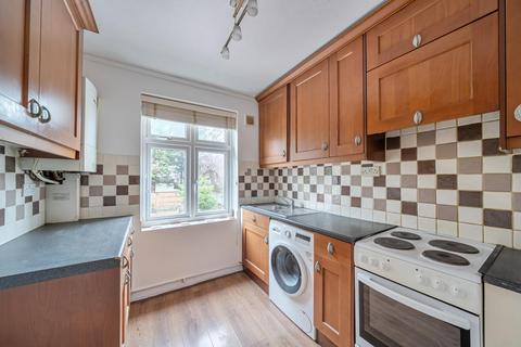 2 bedroom flat for sale, Kenneth Gardens, Stanmore HA7