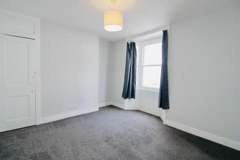 3 bedroom terraced house to rent, Stone Street, BRIGHTON