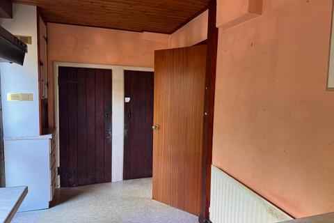 3 bedroom terraced house for sale, Gloucester Road, Bingley BD16