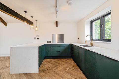 3 bedroom character property for sale, Station Road, Burston, Diss