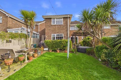 4 bedroom detached house for sale, Annington Gardens, Shoreham by sea