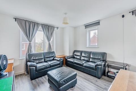 2 bedroom flat for sale, Webber Street, HORLEY