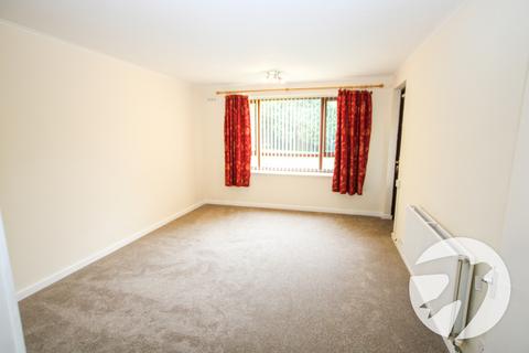 2 bedroom flat for sale, Footscray Road, London, SE9