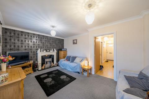4 bedroom semi-detached house for sale, Lonydd Glas, Llanharan, Pontyclun