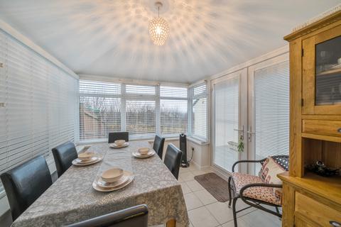 4 bedroom semi-detached house for sale, Lonydd Glas, Llanharan, Pontyclun
