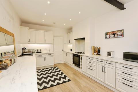 3 bedroom semi-detached house for sale, Grove Lane, Retford