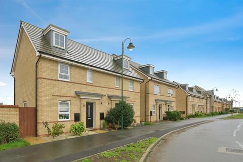 Aqua Drive, Hampton Water, Peterborough