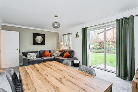 2 bedroom apartment for sale, Great Heathmead, HAYWARDS HEATH