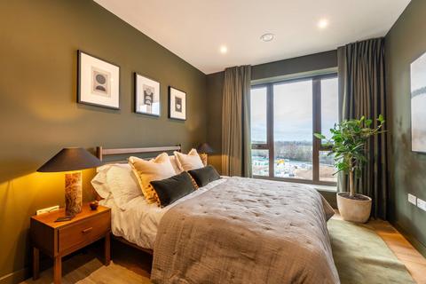 2 bedroom flat to rent, The Glasswork, Greenford, UB6
