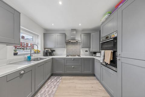 3 bedroom semi-detached house for sale, Malpas Drive, Great Sankey, WA5