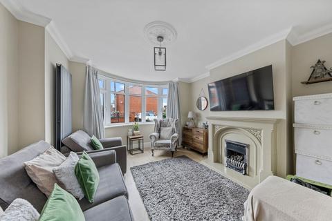 3 bedroom semi-detached house for sale, Malpas Drive, Great Sankey, WA5