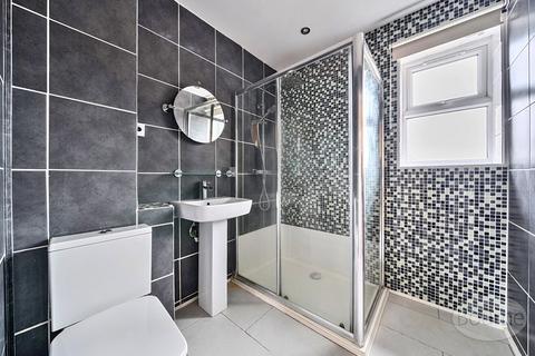 3 bedroom end of terrace house for sale, Dragon Street, Petersfield, Hampshire, GU31