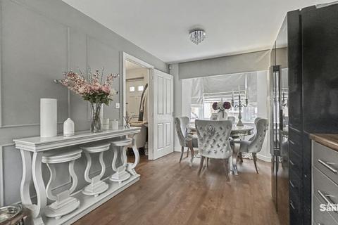 4 bedroom detached house for sale, Dane Grove, Annesley, NG15