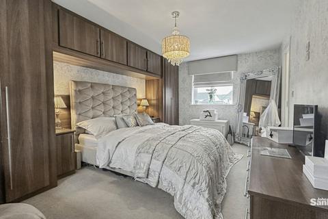 4 bedroom detached house for sale, Dane Grove, Annesley, NG15