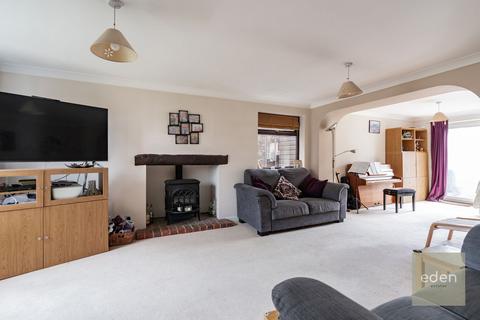 4 bedroom detached house for sale, Bridgewater Place, Leybourne, ME19