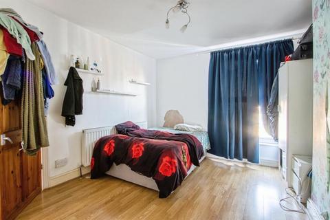 undefined, Vinery Mount, Leeds, LS9