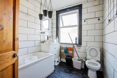 undefined, Vinery Mount, Leeds, LS9