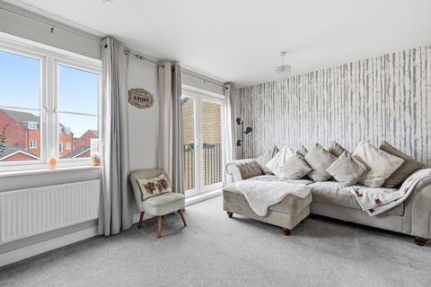 4 bedroom end of terrace house for sale, Kitten Close, Suffolk CB9