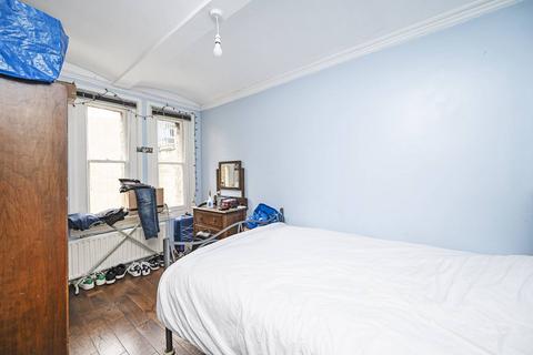 1 bedroom flat for sale, Commercial Street, Spitalfields, London, E1