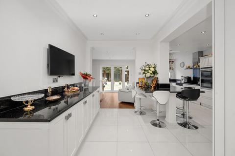 undefined, Minchenden Crescent, London, N14