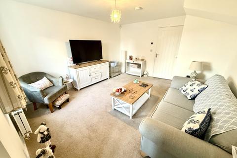 3 bedroom townhouse for sale, Sapphire Way, Marine Point
