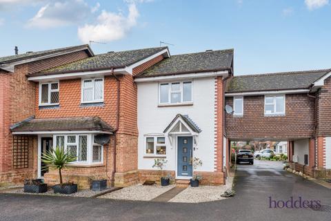 3 bedroom end of terrace house for sale, Warwick Deeping, Ottershaw, Surrey, KT16