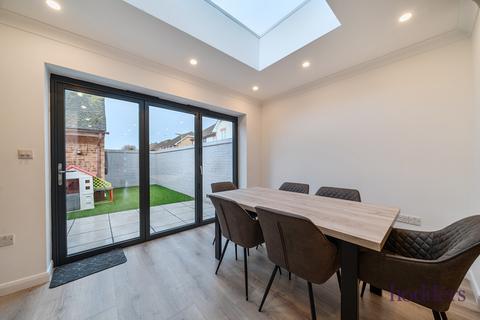 3 bedroom end of terrace house for sale, Warwick Deeping, Ottershaw, Surrey, KT16