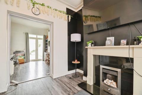 2 bedroom terraced house for sale, Vicarage Avenue, Stockton-On-Tees