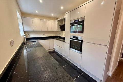 3 bedroom detached house for sale, 40 Greenway, Braunston, NN11 7JT