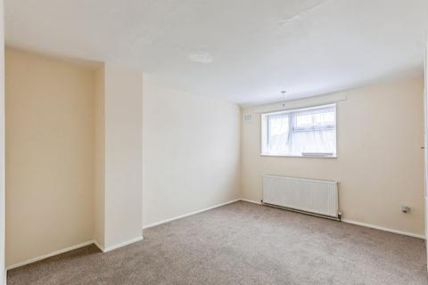 undefined, Ashley Avenue, Corby