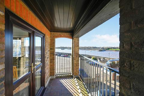 1 bedroom flat for sale, Page Stair Lane, KING'S LYNN