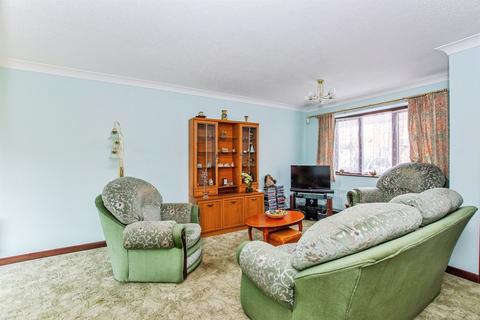3 bedroom semi-detached house for sale, Hedgelands, Wisbech