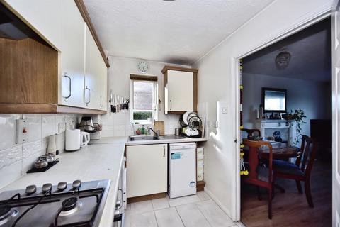 2 bedroom apartment for sale, Bodiam Court, Maidstone