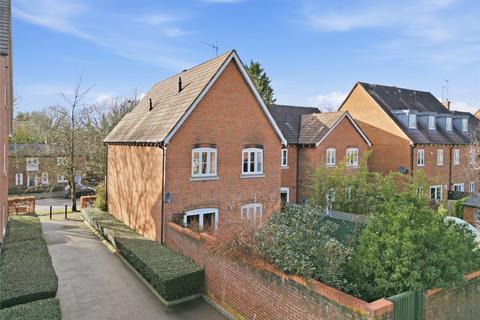 4 bedroom detached house for sale, Page Place, Frogmore, St. Albans