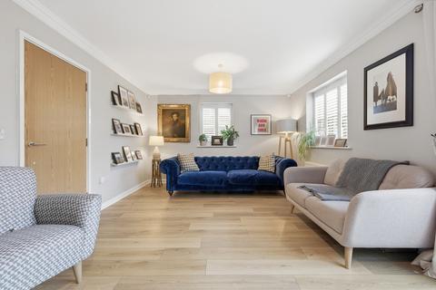 4 bedroom detached house for sale, Page Place, Frogmore, St. Albans