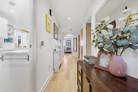4 bedroom detached house for sale, Page Place, Frogmore, St. Albans