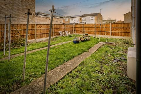 1 bedroom maisonette for sale, Harvey Road, Aylesbury