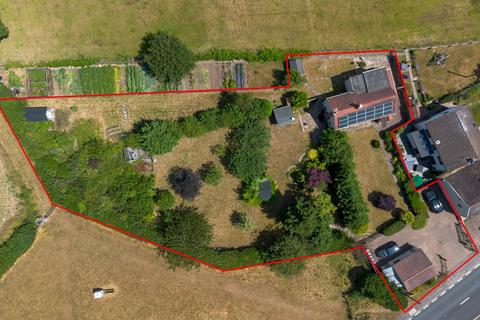 4 bedroom detached house for sale, London Road, Stretton On Dunsmore, Rugby