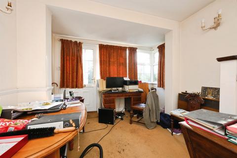 4 bedroom detached house for sale, Middle Street, Nazeing, Waltham Abbey