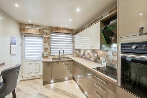 undefined, Hyman Close, Warmsworth, DONCASTER