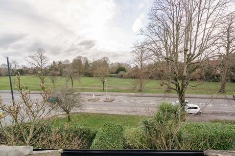 2 bedroom flat for sale, Westbury-on-Trym, Bristol BS9
