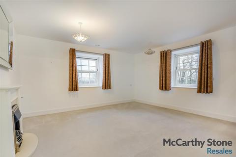 1 bedroom apartment for sale, Peel Court, College Way, Welwyn Garden City, Hertfordshire, AL8 6DG