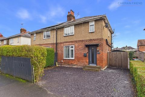 Pine Grove, Hoole, CH2
