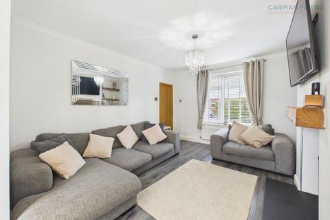 undefined, Pine Grove, Hoole, CH2