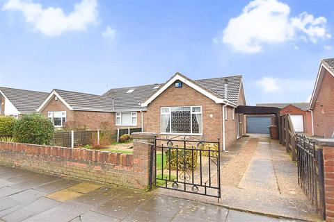 2 bedroom semi-detached bungalow for sale, Wesley Crescent, Cleethorpes DN35