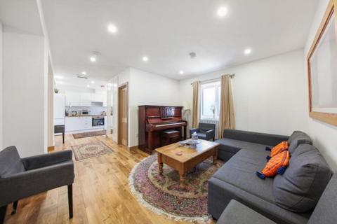 2 bedroom apartment to rent, Abercorn Place, London NW8