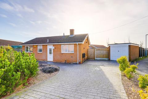 2 bedroom detached bungalow for sale, Castleton Close, Nottingham NG15