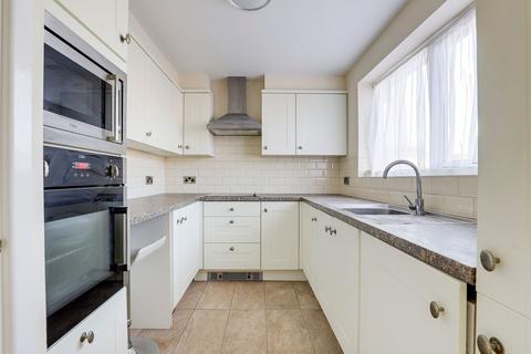 2 bedroom detached bungalow for sale, Castleton Close, Nottingham NG15